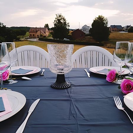 Au Chant Des Roches - Parking - Wifi - Terrasse - Chambres Familiales - Cerfontaine Zewnętrze zdjęcie