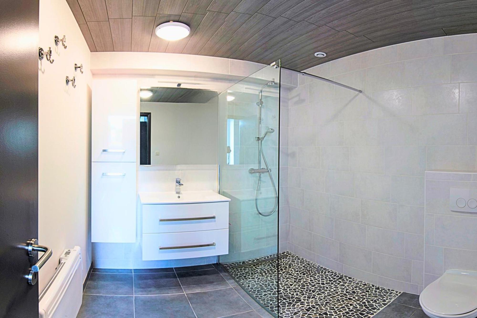 Au Chant Des Roches - Parking - Wifi - Terrasse - Chambres Familiales - Cerfontaine Zewnętrze zdjęcie